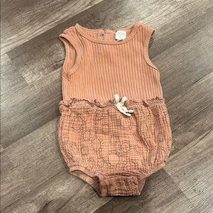 Grayson Collective Sleeveless Baby Romper Size 12 Months
